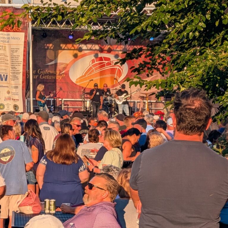 Gateway Harbor Concert